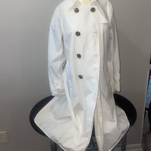 Women’s J. Peterman White Trench Coat